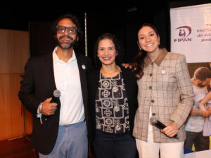 moderadores directora ejecutiva fipan